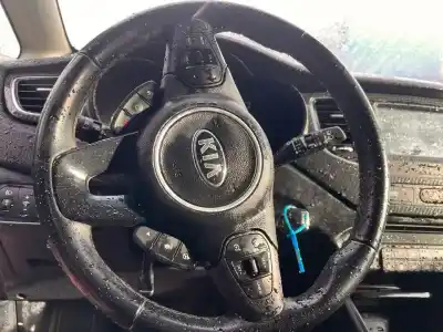 Scrapping Vehicle kia carens ( ) concept of the year 2017 powered d4fd