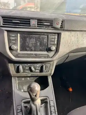 Veicolo di demolizione seat ibiza (kj1) reference dell'anno 2017 alimentato dkl