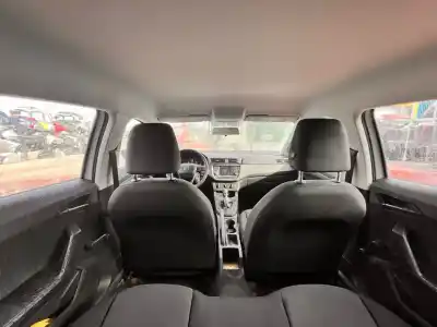 Veicolo di demolizione seat ibiza (kj1) reference dell'anno 2017 alimentato dkl