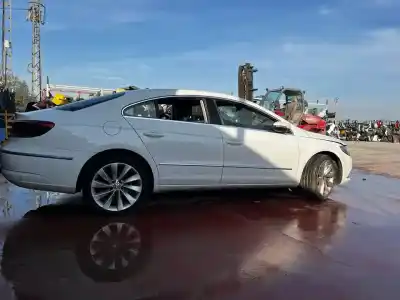 Scrapping Vehicle volkswagen passat b8 (3g2, cb2) 1.4 tsi of the year 2017 powered czd