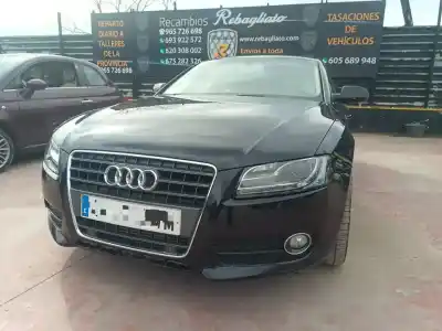 Veículo de Sucata audi a5 sportback (8t) 2.0 16v tfsi do ano 2001 alimentado cdnb