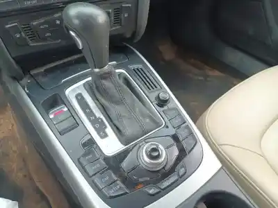 Veículo de Sucata audi a5 sportback (8t) 2.0 16v tfsi do ano 2001 alimentado cdnb