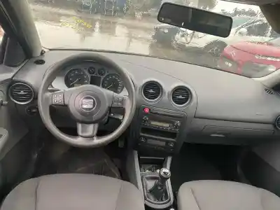 Veículo de Sucata seat ibiza (6l1) hit do ano 2001 alimentado bxw