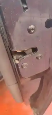 Veicolo di demolizione ford galaxy (vy) ambiente dell'anno 2001 alimentato auy