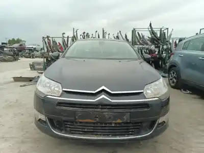 Véhicule à la ferraille CITROEN C5 BERLINA Exclusive de l'année 2011 alimenté RH01