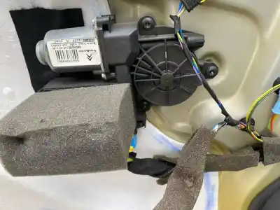 Veicolo di demolizione citroen c4 picasso exclusive plus dell'anno 2001 alimentato rhj