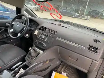 Scrapping Vehicle ford c-max (cb3) ghia of the year 2001 powered 