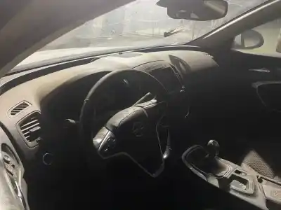 Sloopvoertuig opel insignia berlina excellence van het jaar 2017 aangedreven b16dth