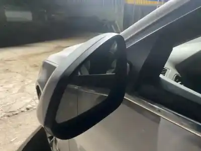 Sloopvoertuig opel insignia berlina excellence van het jaar 2017 aangedreven b16dth