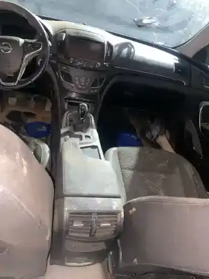 Sloopvoertuig opel insignia berlina excellence van het jaar 2017 aangedreven b16dth