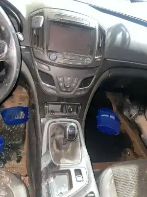 Sloopvoertuig opel insignia berlina excellence van het jaar 2017 aangedreven b16dth