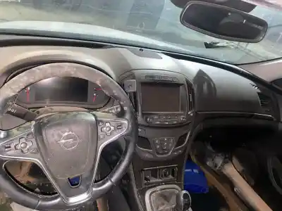 Sloopvoertuig opel insignia berlina excellence van het jaar 2017 aangedreven b16dth