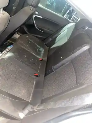 Sloopvoertuig opel insignia berlina excellence van het jaar 2017 aangedreven b16dth