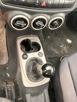 Veículo de Sucata smart forfour (454) 1.1 (454.030) do ano 2001 alimentado m134910