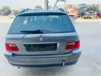 Scrapping Vehicle bmw serie 3 touring (e46) 320d of the year 2001 powered 204d4