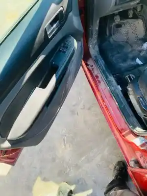 Veículo de Sucata ford focus lim. (cb4) econetic do ano 2001 alimentado 