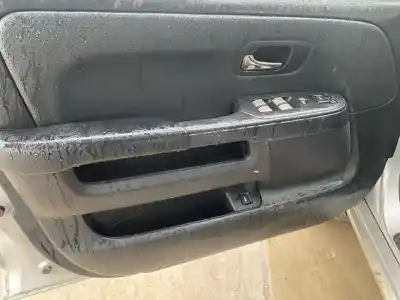 Scrapping Vehicle honda cr-v (rd8) es of the year 2001 powered n22a2