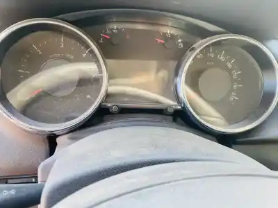 Veículo de Sucata peugeot 3008 allure do ano 2011 alimentado 9h05