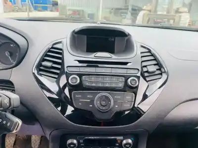 Здавання транспортного засобу ford ka+ essential року 2016 потужний yskd
