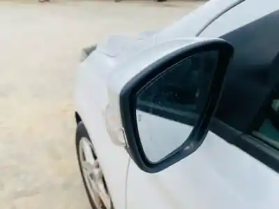 Здавання транспортного засобу ford ka+ essential року 2016 потужний yskd