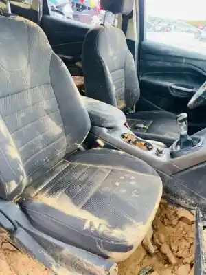 Scrapping Vehicle ford kuga (cbs) titanium of the year 2012 powered d4204t