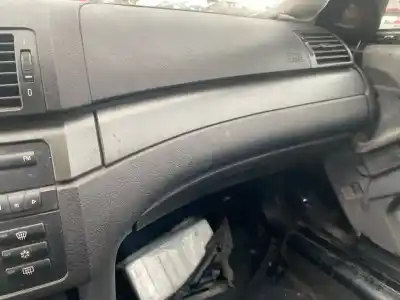 Veículo de Sucata bmw serie 3 berlina (e46) 320d do ano 2001 alimentado 204d4