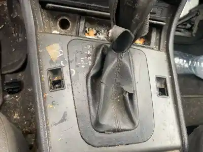 Veículo de Sucata bmw serie 3 berlina (e46) 320d do ano 2001 alimentado 204d4