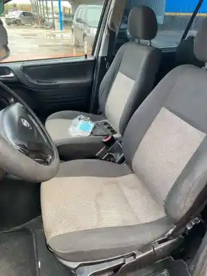Veículo de Sucata opel zafira a comfort do ano 2001 alimentado y20dth