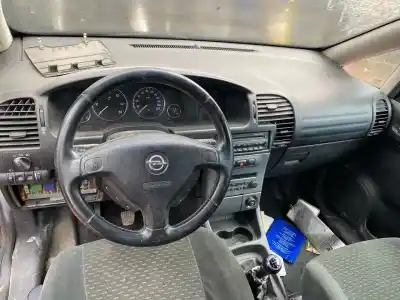 Veículo de Sucata opel zafira a elegance do ano 2001 alimentado y22dtr