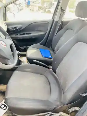 Scrapping Vehicle fiat punto (199) easy of the year 2016 powered 169a4000