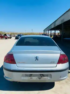 Veículo de Sucata peugeot 407 sw sr confort do ano 2001 alimentado 9hz