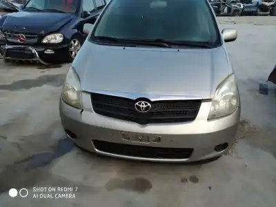 Veículo de Sucata TOYOTA COROLLA (E12) 1.6 16V do ano 2001 alimentado 3ZZFE