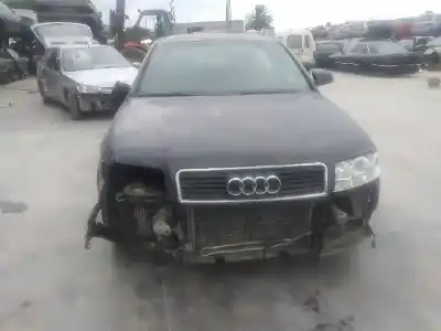 Veículo de Sucata audi a4 berlina (8e) 2.5 tdi (120kw) do ano 2001 alimentado bfc