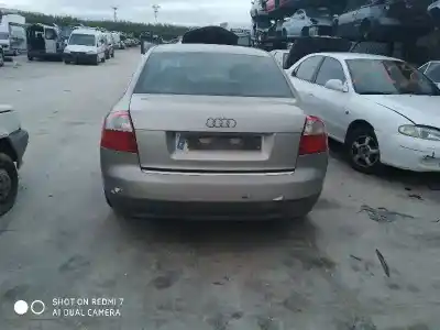 Veículo de Sucata audi a4 berlina (8e) 1.9 tdi (96kw) do ano 2001 alimentado d-avf