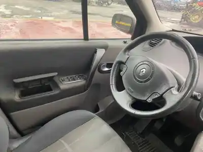Hurda Aracı renault scénic ii (jm0/1_) 1.6 (jm0c jm0j jm1b) yılın 2001 güçlü k4m t7