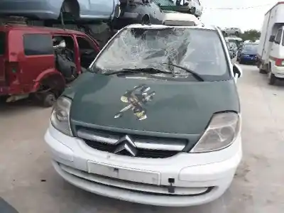 Scrapping Vehicle citroen c8 2.0 hdi x of the year 2001 powered 939a2000