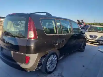 Здавання транспортного засобу RENAULT ESPACE IV (JK0) 2.0 Dynamique [2.0 Ltr. - 110 kW dCi Diesel FAP] року 2001 потужний D-M9R A7
