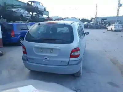 Здавання транспортного засобу renault scenic (ja..) 1.9 dci authentique року 2001 потужний d-f9q l7