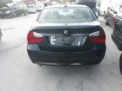 Sloopvoertuig bmw serie 3 berlina (e90) 318d van het jaar 2001 aangedreven 204d4 d