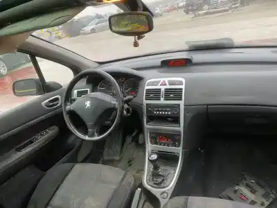 Scrapping Vehicle peugeot 307 break / sw (s1) sw pack of the year 2001 powered d-9hy