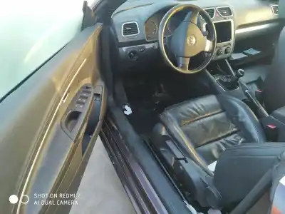 Veículo de Sucata volkswagen eos (1f7) 1.4 do ano 2001 alimentado cax