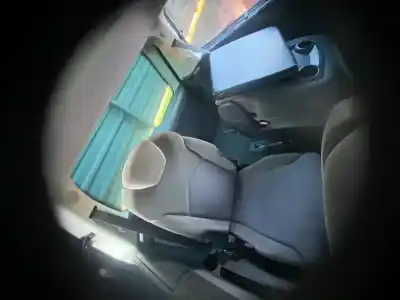 Scrapping Vehicle citroen c8 2.0 16v sx of the year 2001 powered rfn