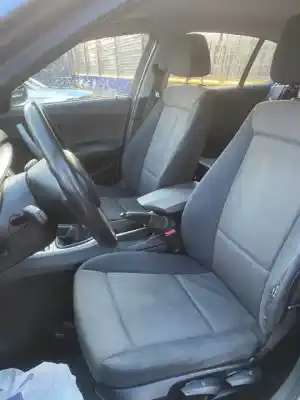 Veículo de Sucata bmw serie 1 berlina (e81/e87) 118i do ano 2001 alimentado n43b20a