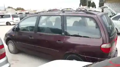 Scrapping Vehicle FORD GALAXY (VX) CLX of the year 2001 powered 1E