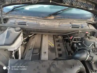 Veículo de Sucata bmw x5 (e53) 3.0i do ano 2001 alimentado 