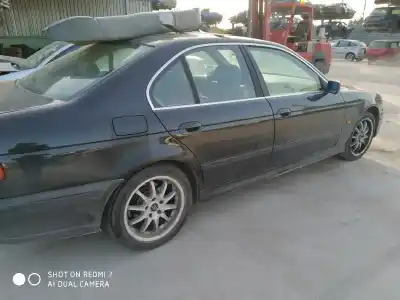 Hurda Aracı bmw serie 5 berlina (e39) 525tds yılın 2001 güçlü 256t1