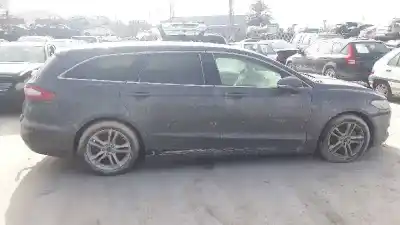 Scrapping Vehicle ford mondeo lim. st-line of the year 2014 powered t7ce