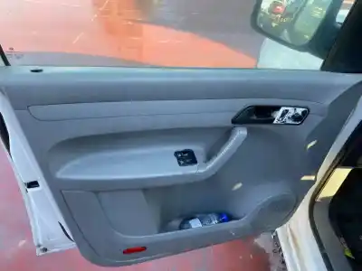 Здавання транспортного засобу volkswagen caddy ka/kb (2k) life року 2001 потужний 