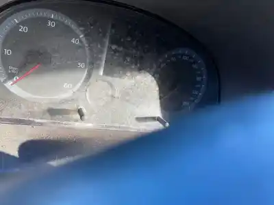 Здавання транспортного засобу volkswagen caddy ka/kb (2k) life року 2001 потужний 
