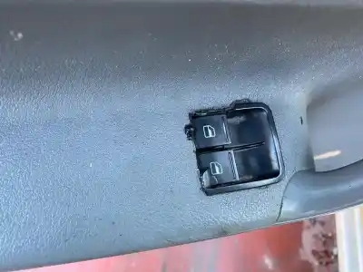 Здавання транспортного засобу volkswagen caddy ka/kb (2k) life року 2001 потужний 